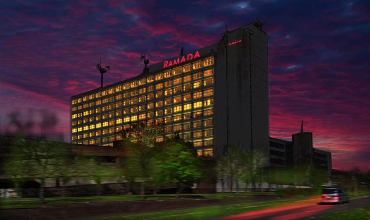 Ramada East Kilbride Hotel Bagian luar foto